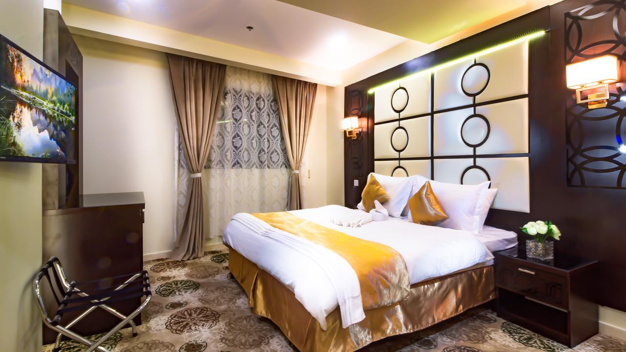 Al Bayraq Hotel Mecca Bagian luar foto