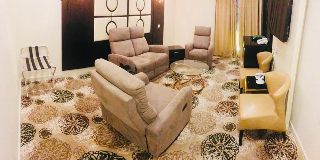 Al Bayraq Hotel Mecca Bagian luar foto
